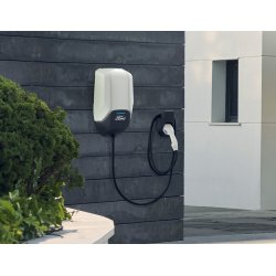 Ford Connected-ladeboks til 1-fasede elektricitetssystemer.
